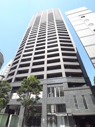 ファーストリアルタワー新宿（旧 アクス・ザ・タワー新宿）の物件外観写真